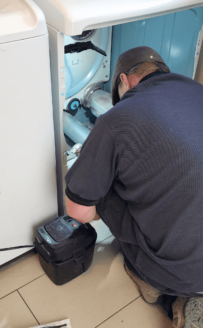 Quality inspection during dryer repair in Durango